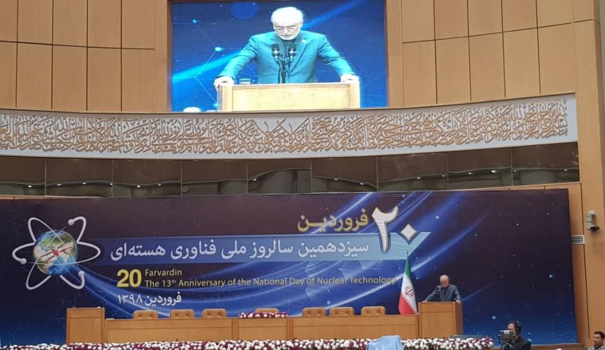 آغاز نصب زنجیره میانی سانتریفیوژ پیشرفته IR6/  گستاخی آمریکا در اهداف کلان ما خللی ایجاد نمی‌کند
