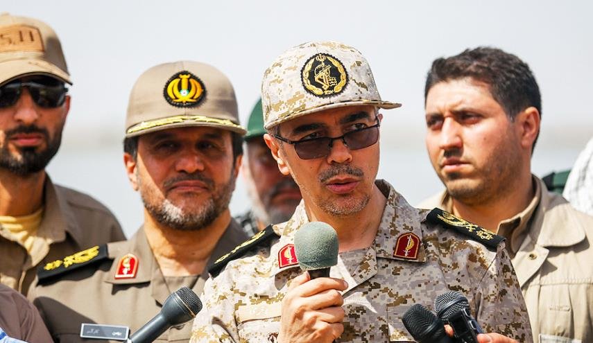 سرلشکر باقری: نیروهای ارتش آمریکا در غرب آسیا دست از پا خطا کنند با آنها برخورد قاطع خواهیم کرد
