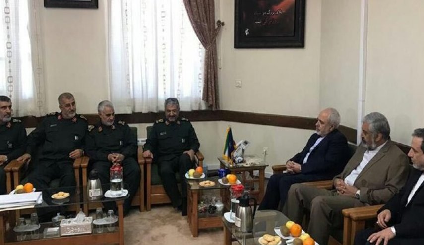 ظریف: اجازه نمی‌دهیم قلدرهای یاغی میراث نیروهای مسلح ما را زیر سوال ببرند