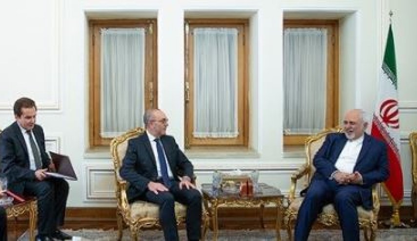 ظریف: تشکیل نهاد متناظر با اینستکس را به اتحادیه اروپا اعلام کرده‌ایم
