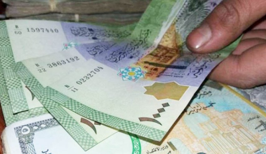 توقعات بمزيد من التحسن لليرة السورية لهذه الأسباب ..