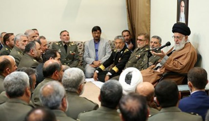 گزارش تصویری | دیدار فرماندهان ارشد ارتش با رهبر معظم انقلاب اسلامی
