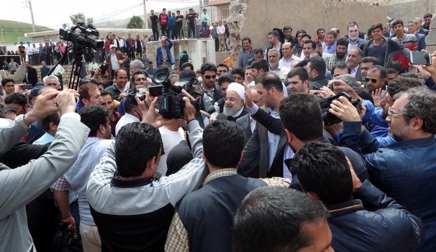 بازدید روحانی از روستای سیل زده شوره در استان ایلام
