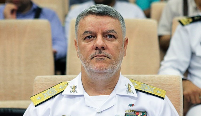 قائد البحرية الايراني يلتقي نظيريه الياباني والايطالي


