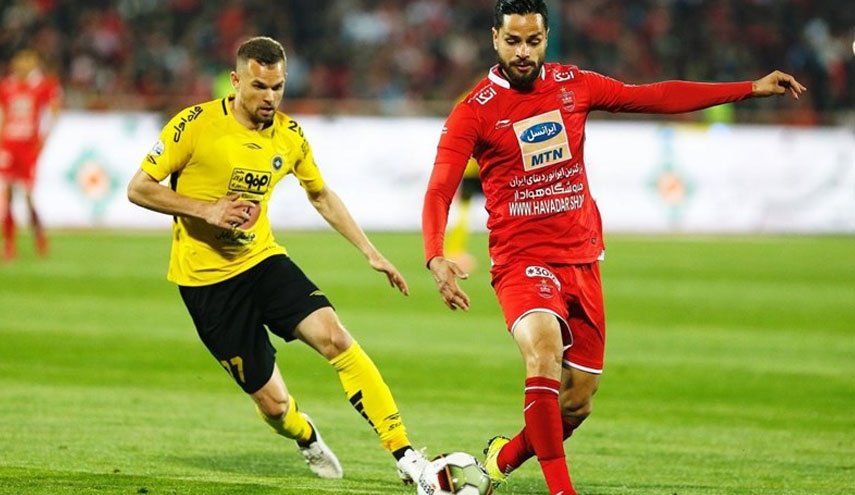 توقف پرسپولیس در آزادی/ سپاهان موقتا جایگزین استقلال تهران شد