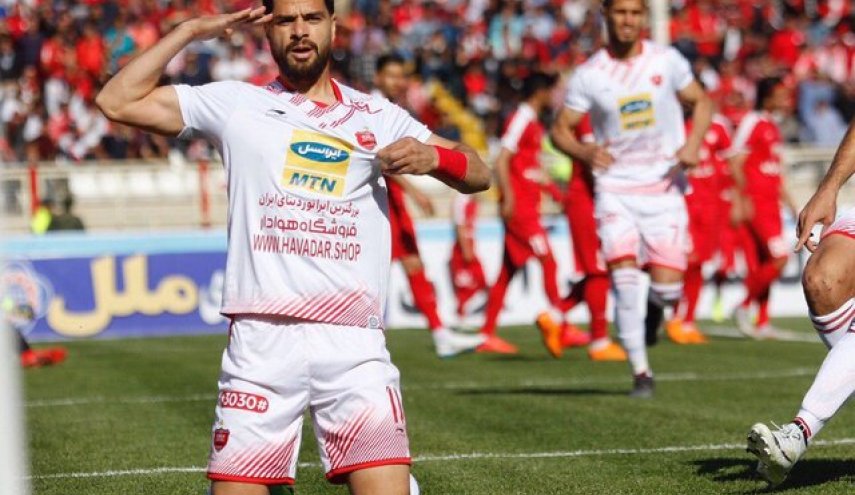 تساوی پرسپولیس مقابل تراکتورسازی/ پرسپولیس 4 امتیاز تا قهرمانی
