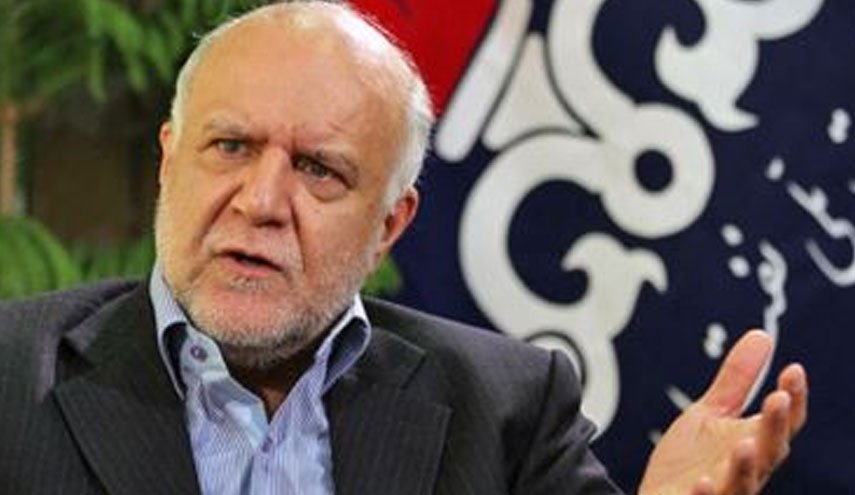 زنگنه: ایران از توافق کاهش تولید نفت معاف ماند