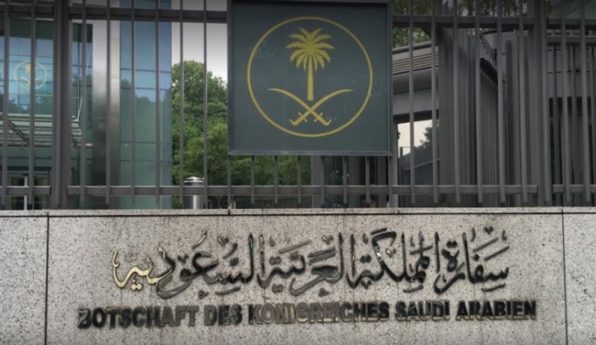 سخنان تحریک آمیز دیپلمات سعودی در سودان کار دستش داد