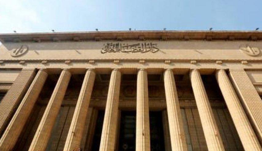 جنايات القاهرة تقضي بإعدام عادل إمام!

