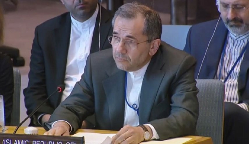 تخت روانچی: ترامپ نمی خواهد با ایران بجنگد اما برخی مقامات دولتش سعی دارند زمینه جنگ را فراهم کنند