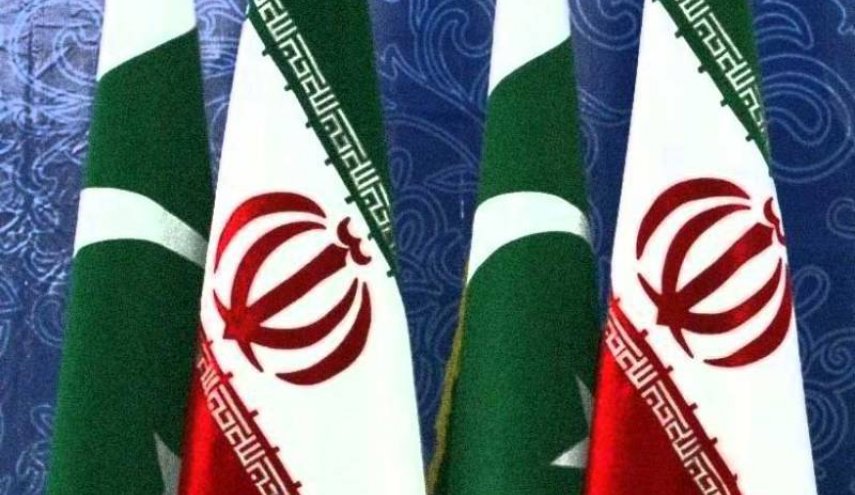 روزنامه پاکستانی: ایران بیشتر از آمریکا پشتیبان اسلام آباد است
