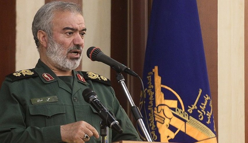 دریادار فدوی: می‌توانیم قدرت بیش‌تری نسبت به توان امروز را عملیاتی کنیم
