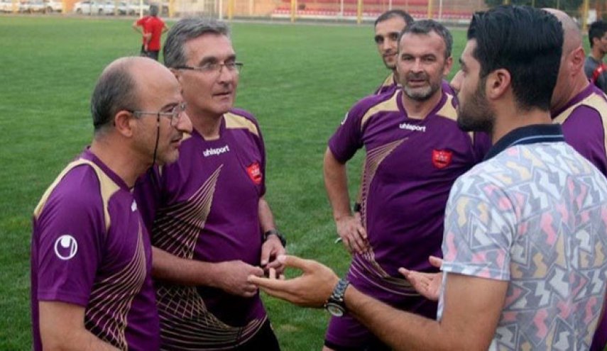 مذاکرات پنهانی پرسپولیس و طارمی با چراغ سبز برانکو!