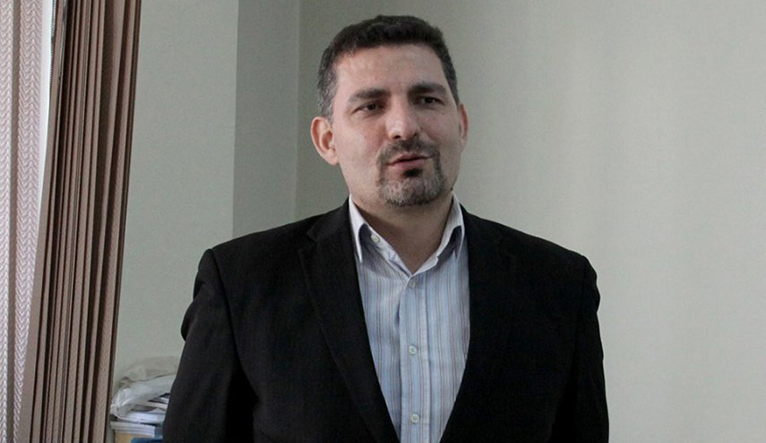 دبلوماسي ايراني يعلق على لقاء ظريف مع سناتورة اميركية