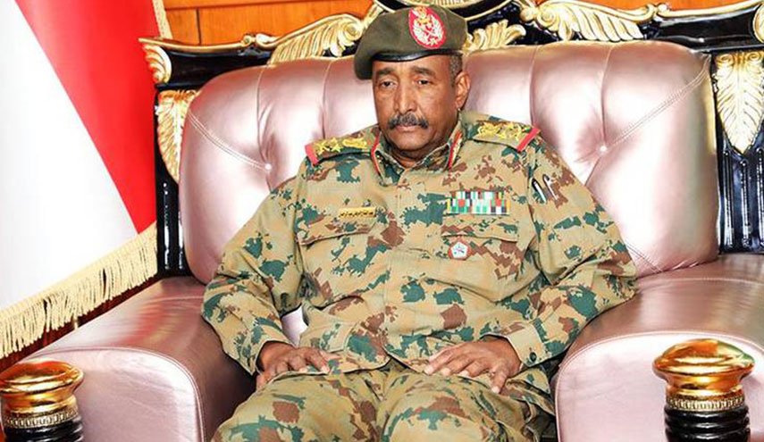 رئیس شورای نظامی انتقالی سودان وارد قاهره شد
