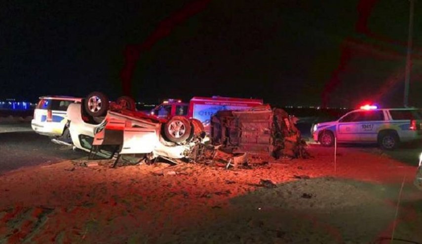 بالصور.. حادث سير مروع في الكويت يودي بحياة 8 أشخاص