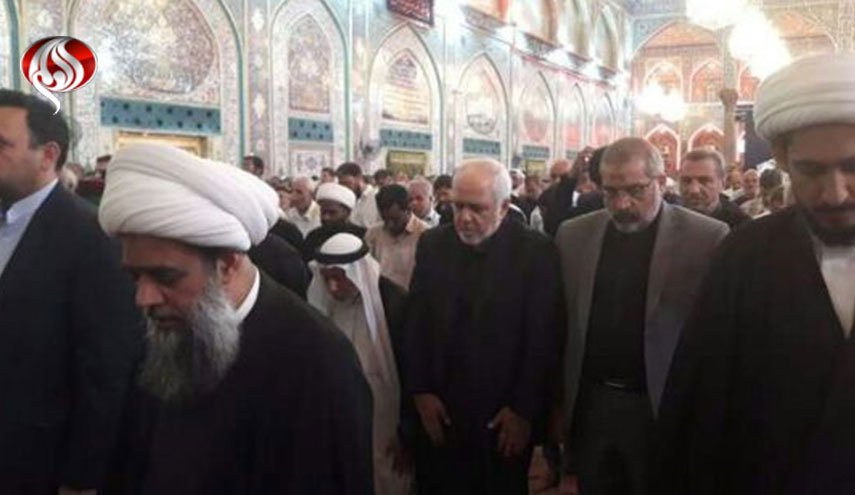 ظریف به زیارت کربلای معلی رفت