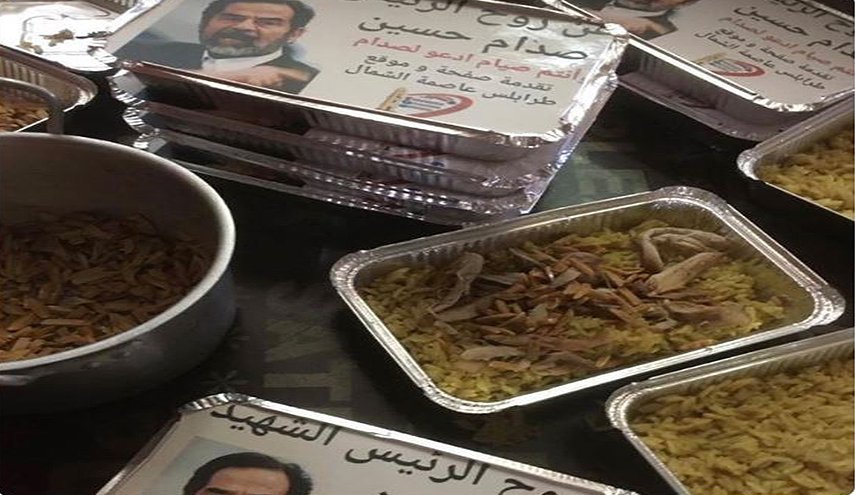 عکس صدام روی بسته های افطار در لبنان