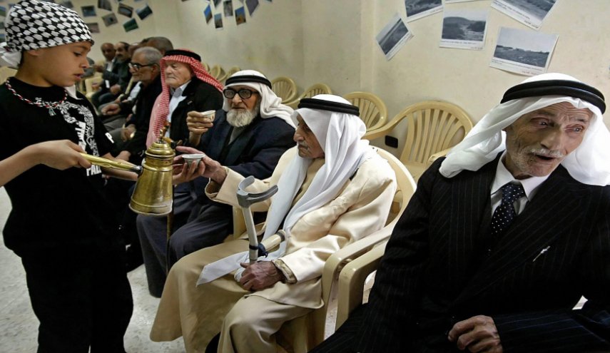 ما هي قصة المثل الشعبي المعروف ’ينباعوا بالعزا’؟