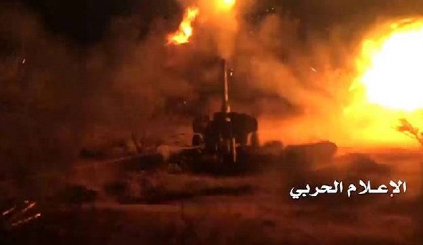 کشته و زخمی شدن ده‌ها نظامی ائتلاف سعودی با آتش‌ توپخانه یمن
