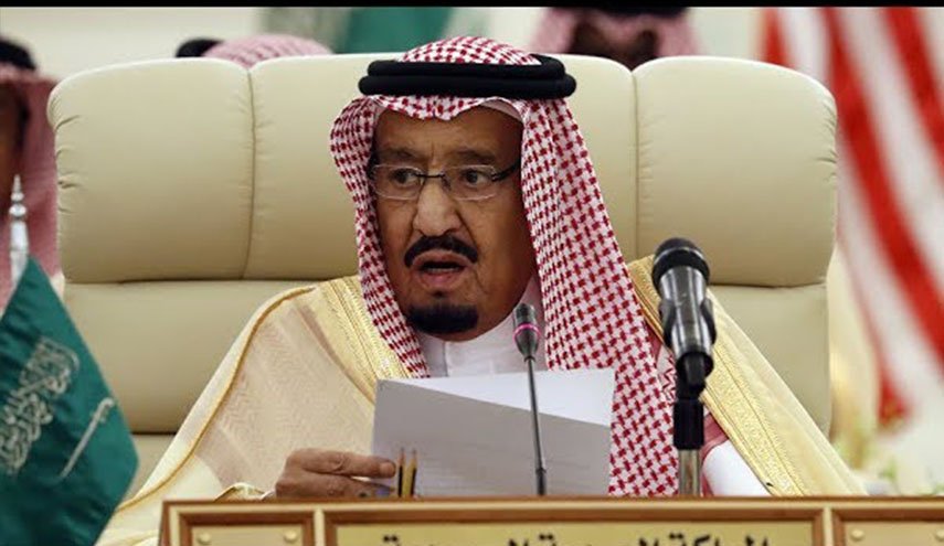 هكذا سخر عزمي بشارة من قرار ملك السعودية