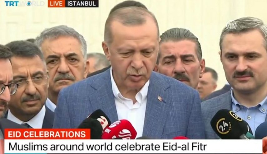 اردوغان: یک گام هم از خرید اس-400 عقب‌نشینی نمی‌کنیم