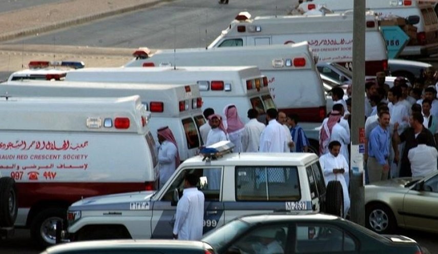  حالة الإنذار الأصفر.. إصابة نحو 20 معتمراً من جنسيات مختلفة إثر انقلاب حافلة 
