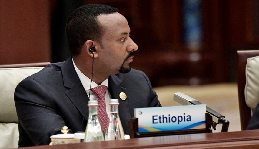 رئيس وزراء إثيوبيا يدخل على خط الوساطة في أزمة السودان