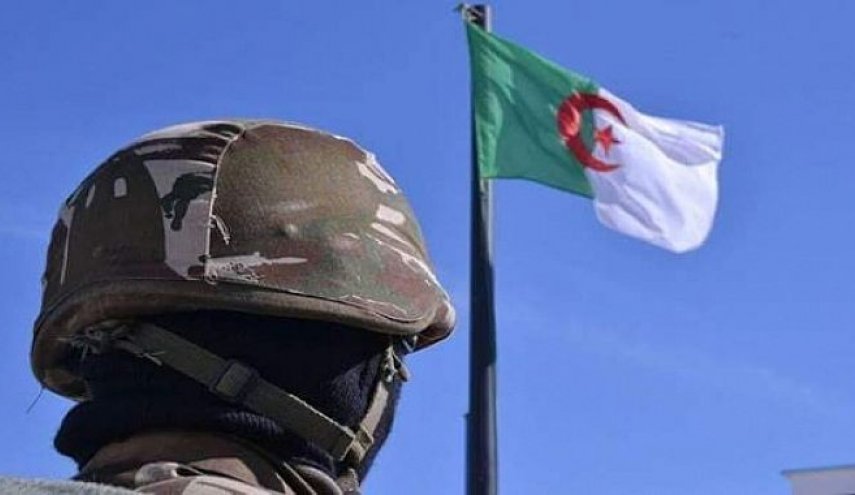 الجيش الجزائري يطرح خارطة طريق للأزمة السياسية .. ما هي بنودها؟