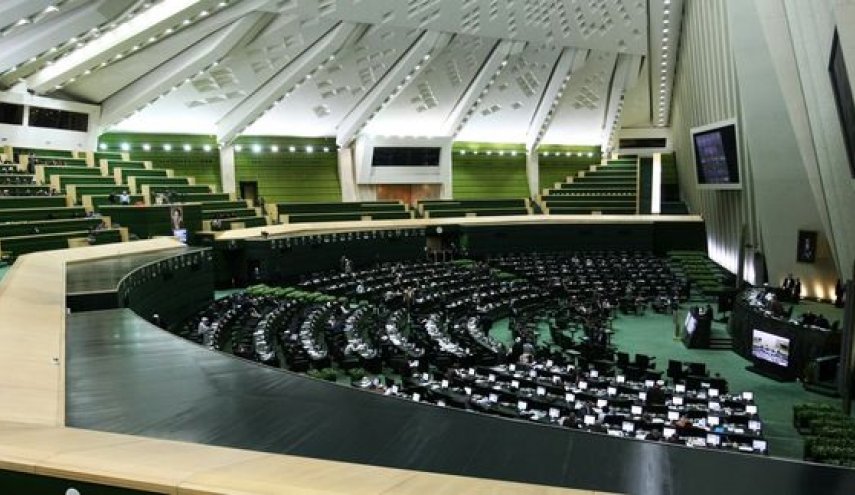 ظریف به نمایندگان پاسخ می‌دهد

