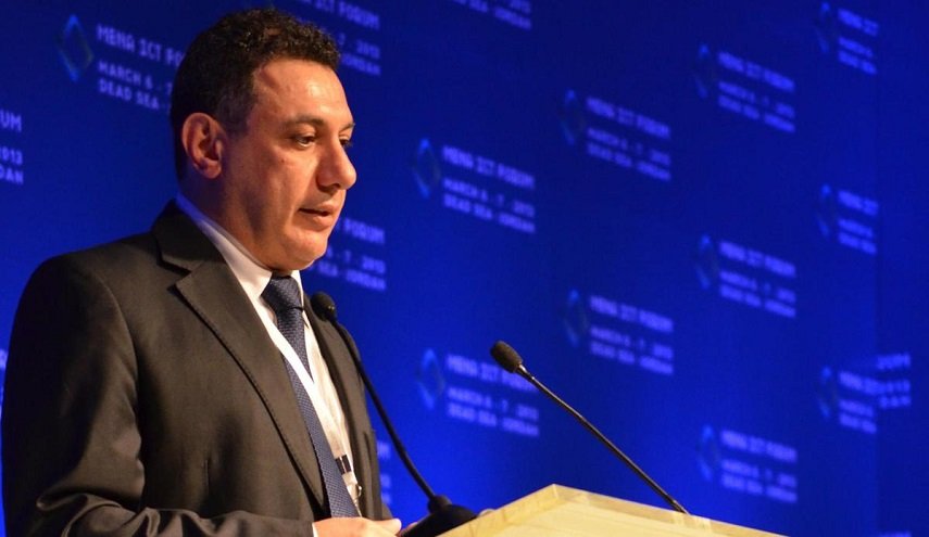 الافراج عن نزار زكا جاء بناء علی طلب الرئيس اللبناني والسيد نصرالله
