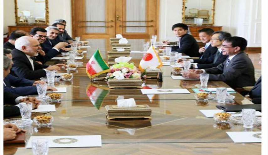 وزیر امور خارجه ژاپن با ظریف دیدار کرد