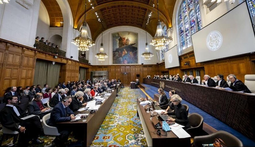 إيران تدافع اليوم عن حقوقها امام محكمة لاهاي ضد اميركا