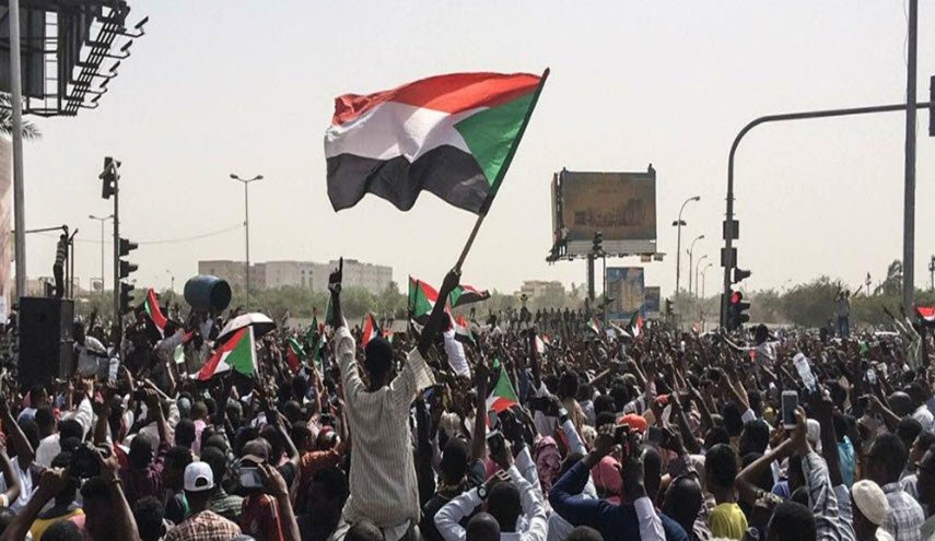 قوى التغيير تصدر بيانا 'يكذب' المجلس العسكري في عدة نقاط