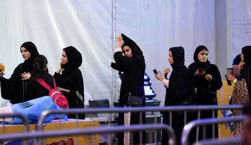 النظام السعودي يستخدم تكنولوجيا عسكرية لتعقب الفتيات الهاربات!