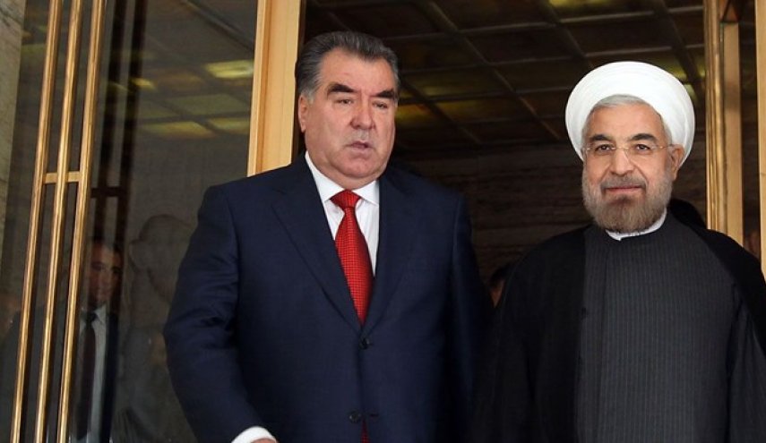 رئیس‌جمهور مورد استقبال «امامعلى رحمان» قرار گرفت