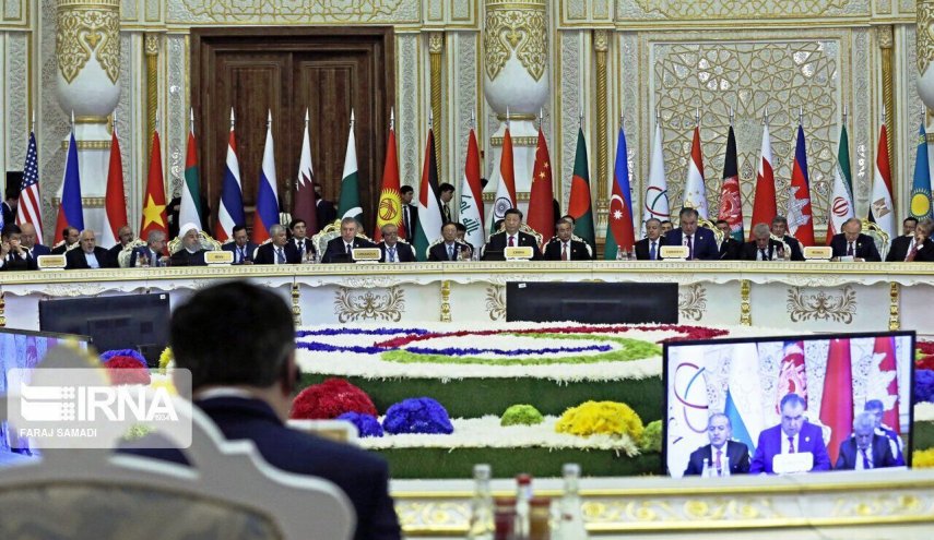 رویترز: روحانی بر انجام تعهدات طرف های دیگر برجام تاکید کرد