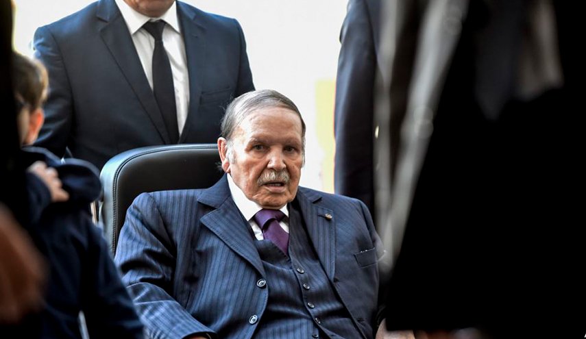 هل سيمثُلُ الرئيس الجزائري المُستقيل بوتفليقة أمام المحكمة؟