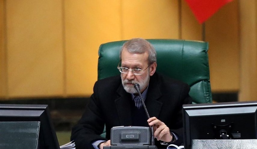 لاریجانی: اتهام‌زنی آمریکا در ماجرای انفجار دو نفتکش مکمل تحریم‌های اقتصادی است
