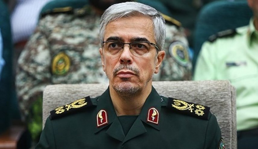 سرلشکر باقری از پایگاه هوایی شهیدحبیبی مشهد بازدید کرد