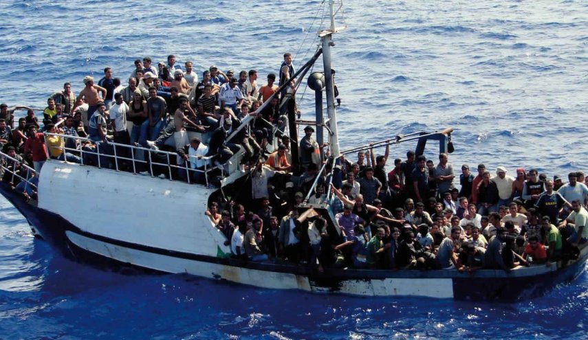 إنقاذ 199 مهاجراً قبالة سواحل طرابلس