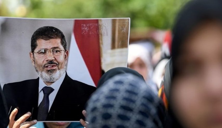 یورش نیروهای امنیتی مصر به زادگاه «محمد مرسی»
