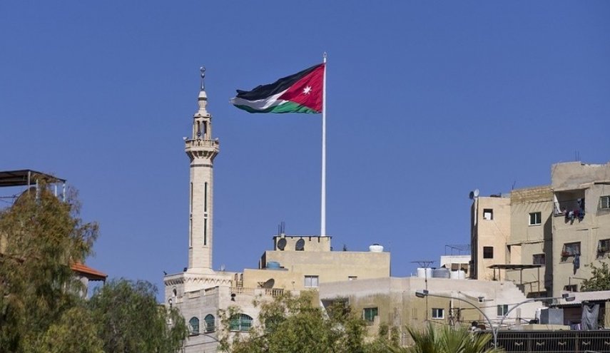 موظفو 