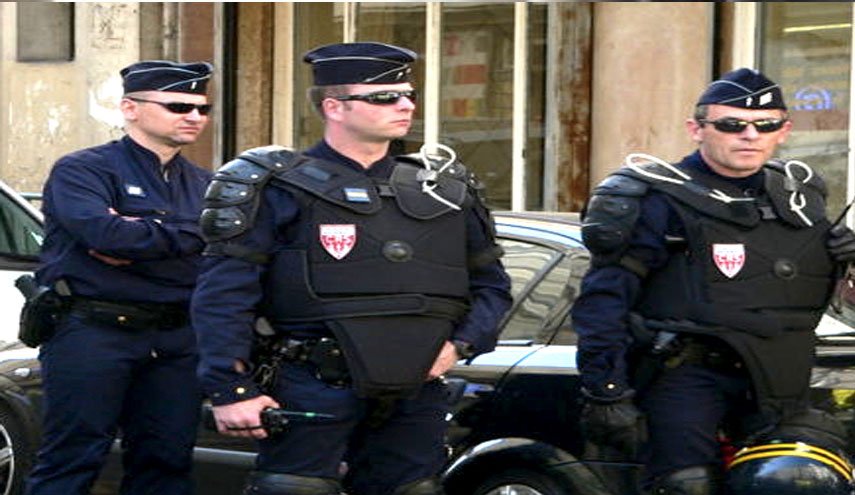 تیراندازی در نزدیکی مسجدی در غرب فرانسه