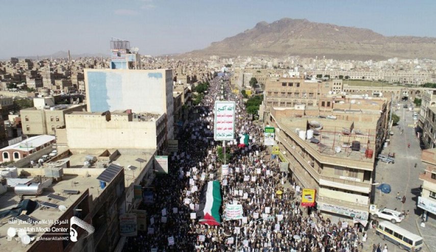 صنعاء تحتشد في ذكرى الصرخة في وجه المستكبرين