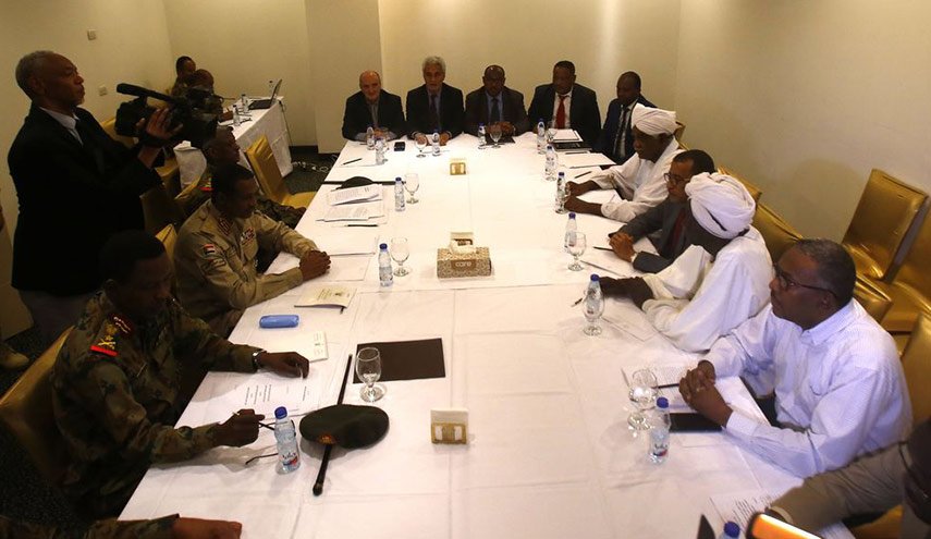 ترحيب محلي ودولي باتفاق تقاسم السلطة في السودان 