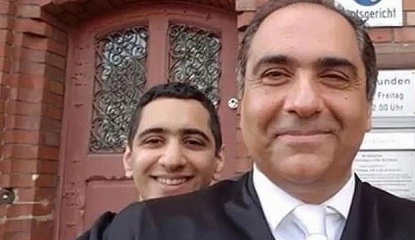 آمریکا به وکیل ایرانی‌تبار برای شرکت در مراسم خاکسپاری پسرش روادید نداد