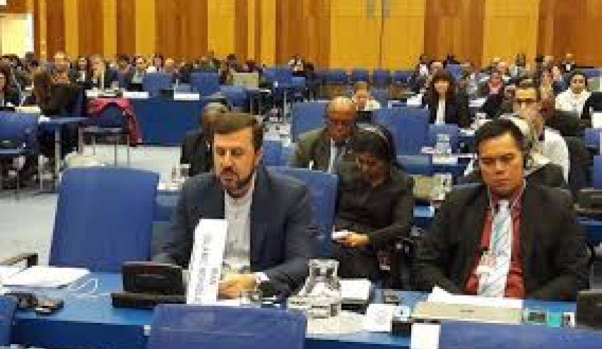 غریب آبادی: اروپا از اقدامات آمریکا ابراز نگرانی کند نه ایران