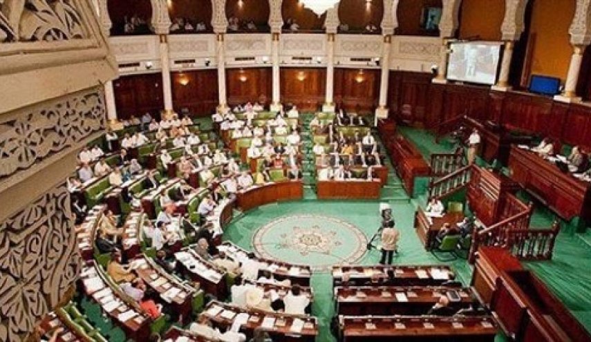 نواب ليبيون يقترحون تشكيل حكومة جديدة بديلة للوفاق