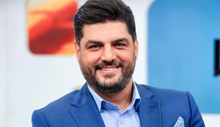 کری خوانی هنرمند استقلالی برای ماجرای لوگوی پرسپولیسی‌ها+عکس